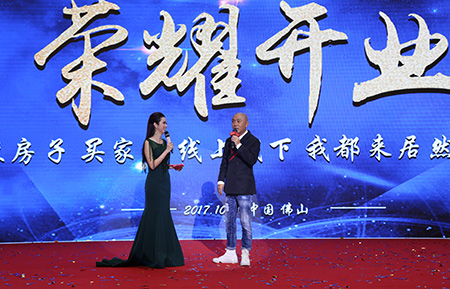 张卫健亲临现场 张卫健亲临现场