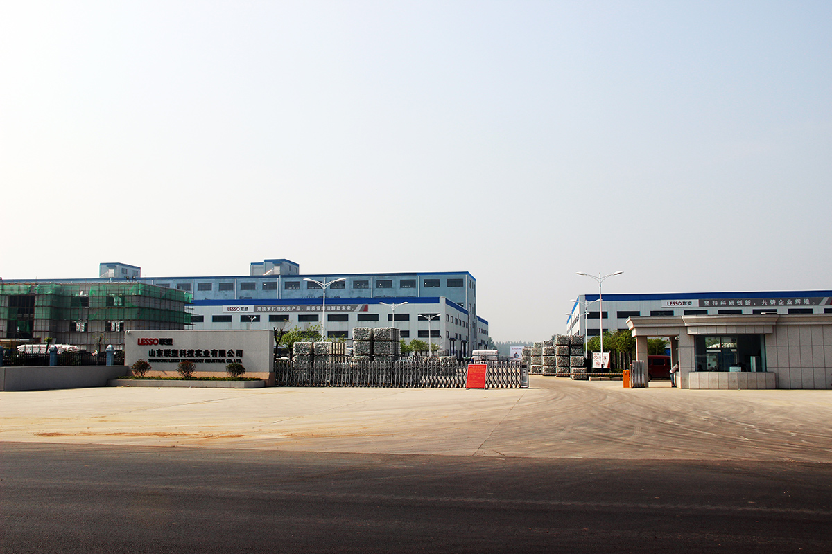 山东在线捕鱼
科技实业有限公司厂区大图